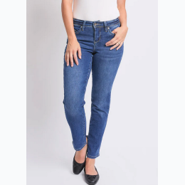 Missy's High Rise Curve Confidence WannaBettaButt Straight Leg Jean in Medium Wash